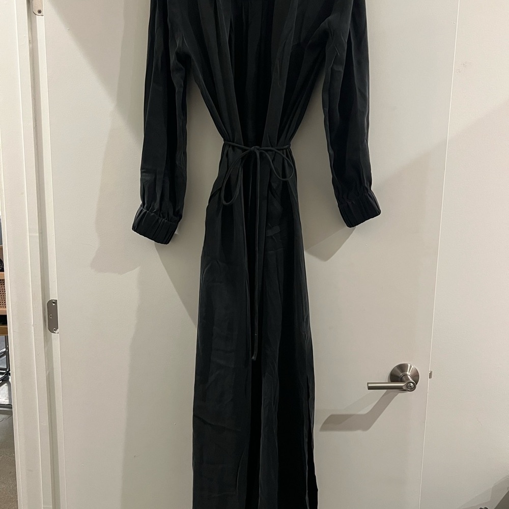 Lunya Black Long Sleeve Silk Robe